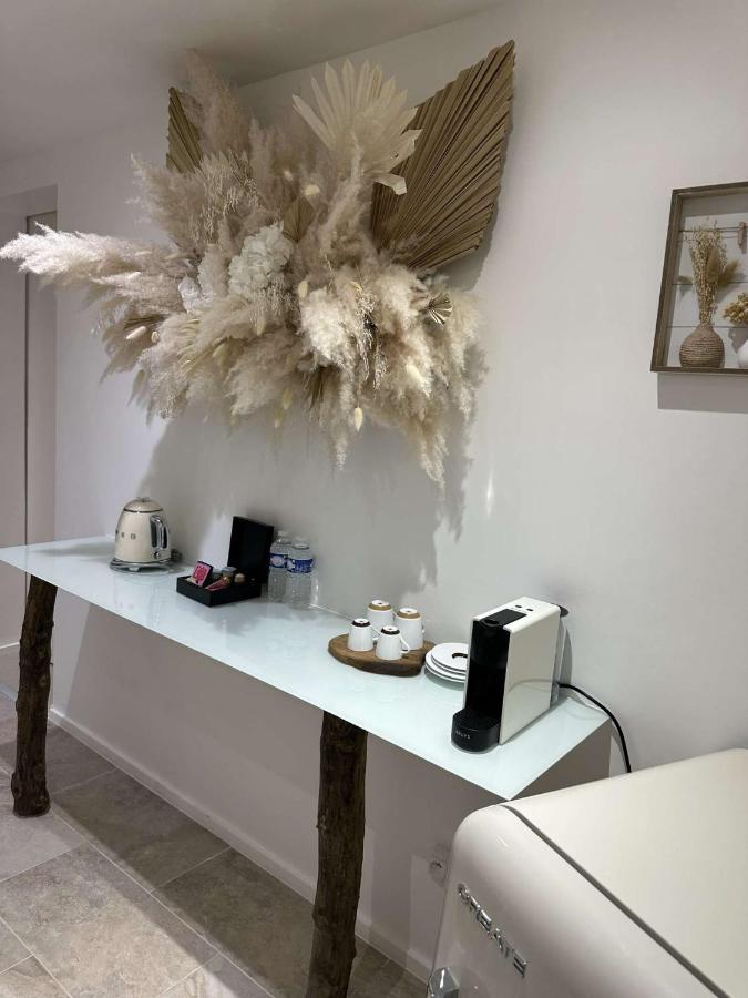Appartement Jacuzzi Prive Avignon Exterior foto
